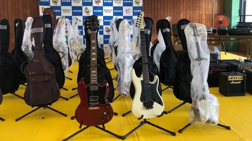Ganggu Tetangga, Pria Jepang Ditangkap Setelah 9 Tahun Menyalakan Radio dan Gitar Listrik Dengan Suara Kencang