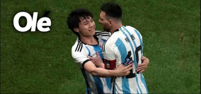 Terobos Lapangan Peluk Messi, Penggemar Sempat Tersenyum Saat Ditangkap