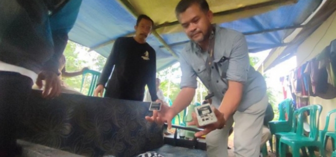Anak SD di Ciamis, Jawa Barat, Diduga Tewas Karena Smartphone yang Ia Mainkan Sambil Dicharging Meledak