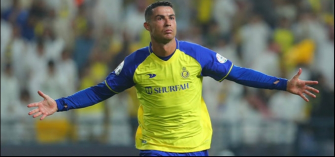 Selebrasi Sujud Syukur Ronaldo Bikin Heboh Penggemar