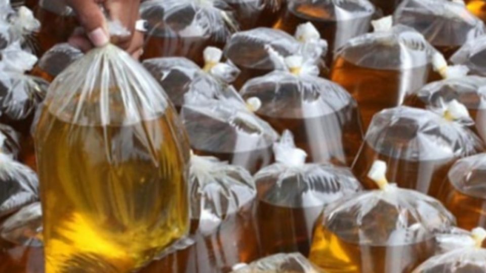 Larangan Penjualan Minyak Curah Dipastikan Batal Sepenuhnya