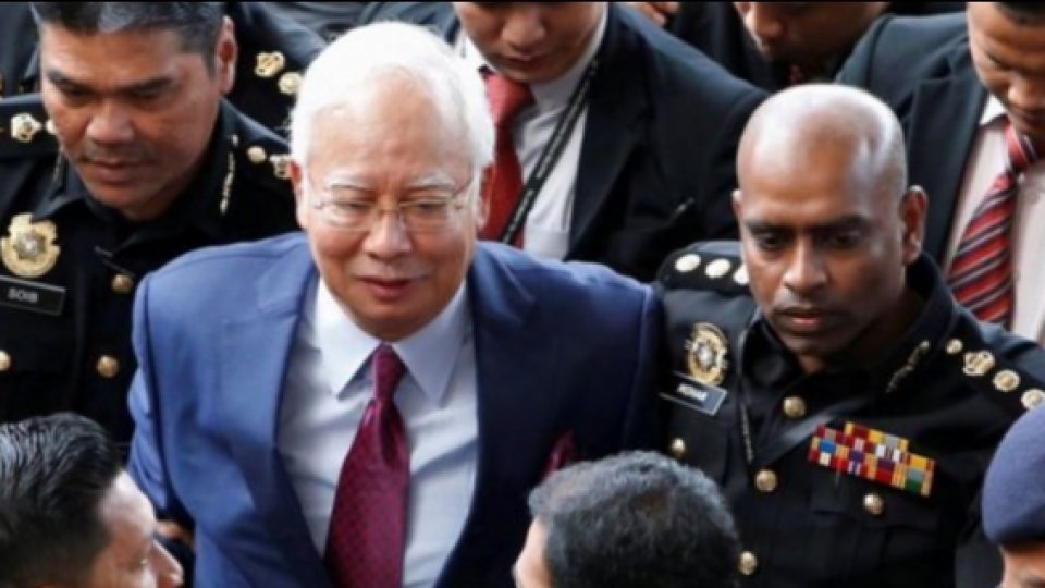 Najib Razak, Mantan PM Malaysia, Disebut  Membeli Perhiasan Mewah Rp 11,2 Miliar Dalam Sehari