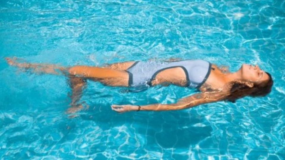 Berenang Dalam Kondisi Menstruasi, Aman?