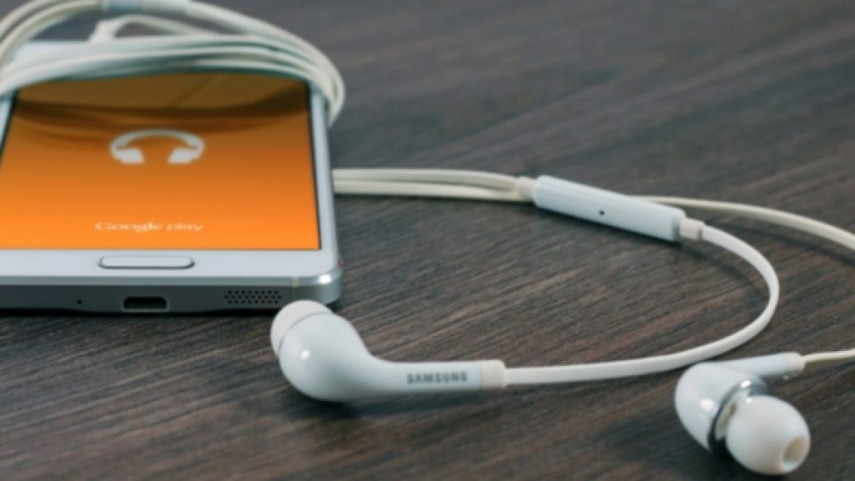 Takut Bosen di Tengah Perjalanan? Ini Dia 5 Rekomendasi Aplikasi untuk Download Lagu di Ponsel