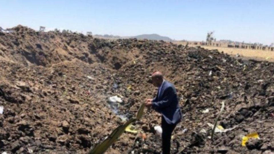 Pesawat Ethiopian Airlines Jatuh Tak Lama Setelah Lepas Landas dan Menewaskan 157 Penumpangnya