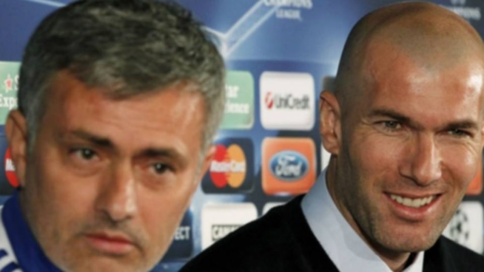 Zidane Menelepon Mourinho Terkait Isu Dirinya Akan Menggantikan Mou di Old Trafford