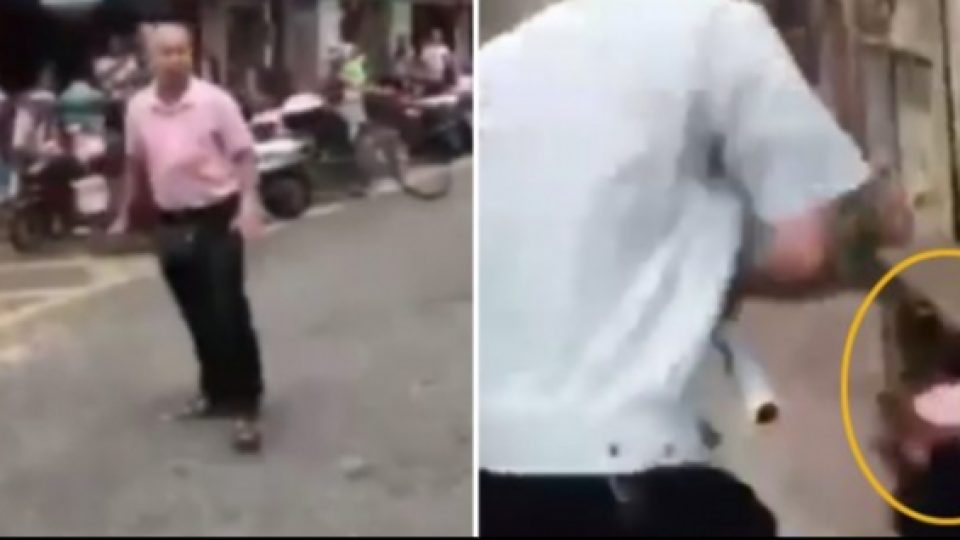 Viral: Video Seorang Pedagang Kaki Lima Mengamuk & Menusuk Petugas