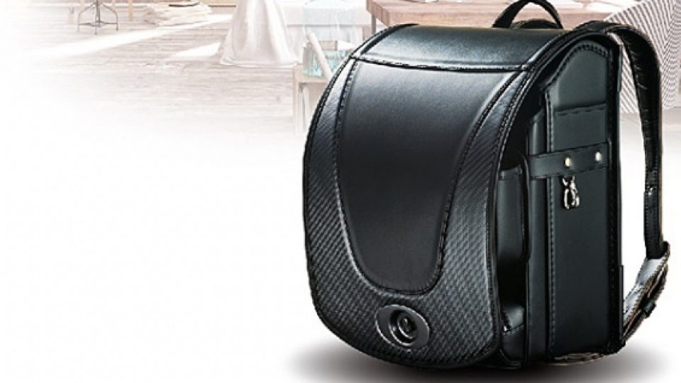 LEXUS, Tas dengan Bahan Setara Mobil-mobil Mewah!