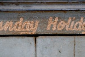 Hari Minggu Ditetapkan Sebagai Hari Libur Bukan Kemauan Indonesia?