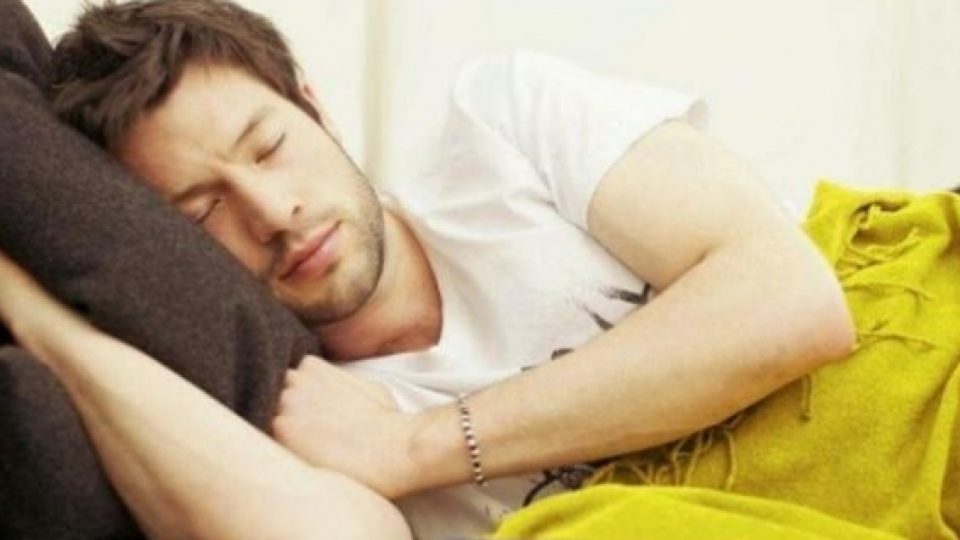5 Efek Negatif yang Ditimbulkan Akibat Kebanyakan Tidur 