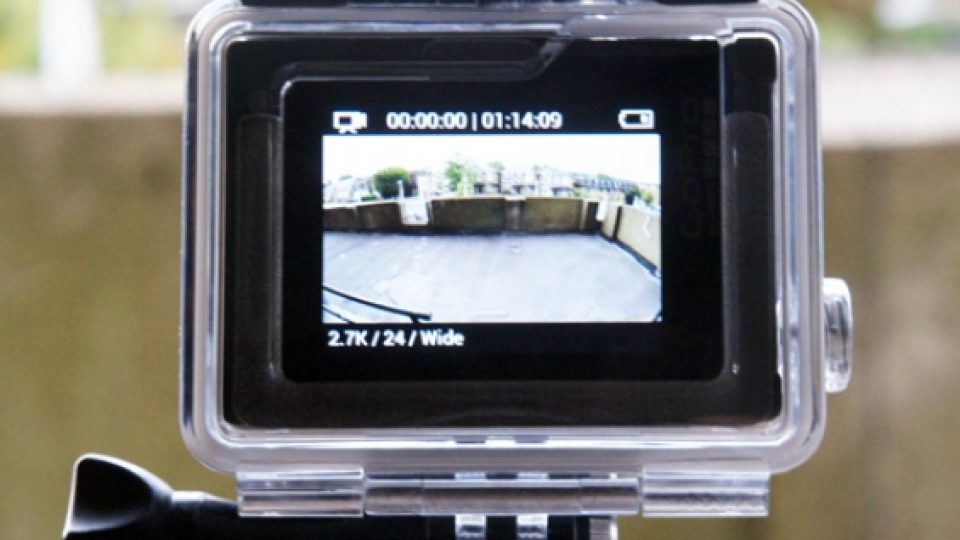 Kamera GoPro Hero 5 Menggunakan Layar Sentuh
