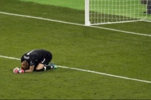 Karius, Bukti Betapa Tidak Adilnya Posisi Kiper Dalam Sepak Bola