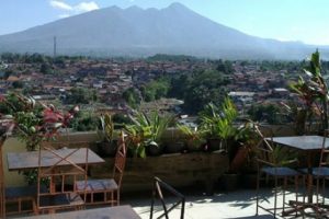 3 Restoran di Puncak Dengan View Indah
