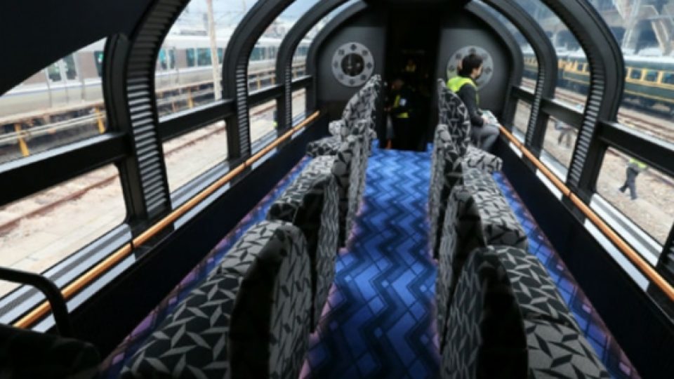 Pengalaman Naik Kereta Unik Lewat Sleeper Train dari Jepang Dengan Interior Memukau