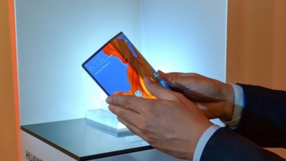 Tak Mau Kalah dari Samsung, Huawei Umumkan Ponsel Lipat Pertamanya, Huawei Mate X