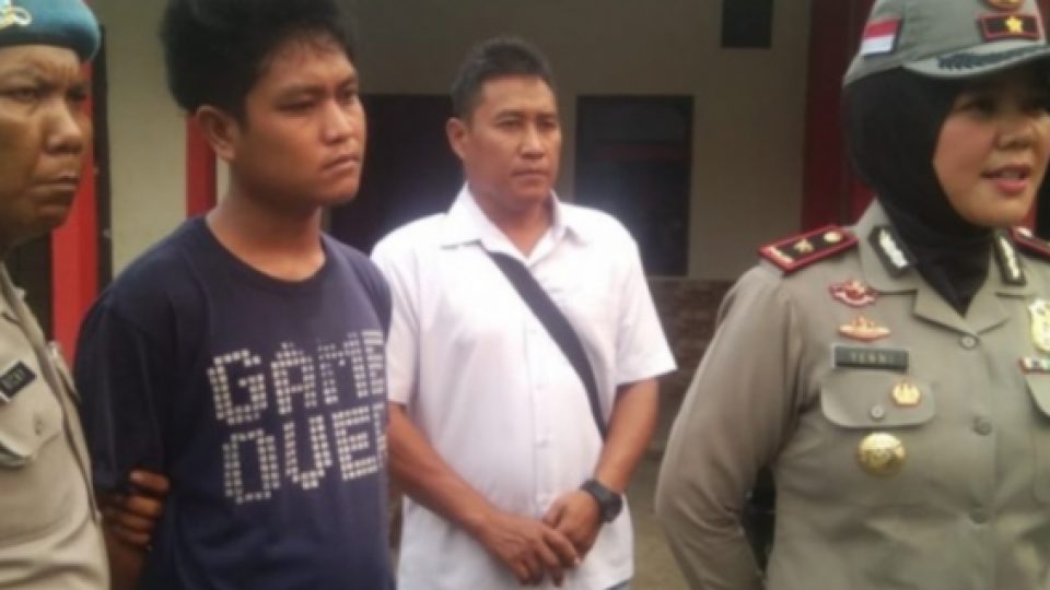 Merasa Nasibmu Sial? Pemuda Ini Ditangkap Karena Jual Motor Curian Kepada Pemilik Aslinya
