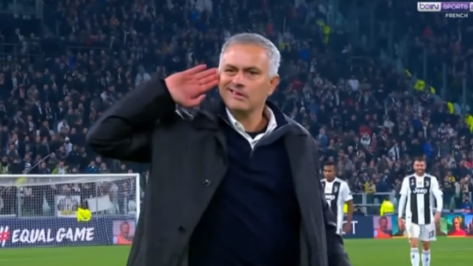 Gaya Kontroversial Mourinho Usai Manchester United Kalahkan Juventus di Liga Champions
