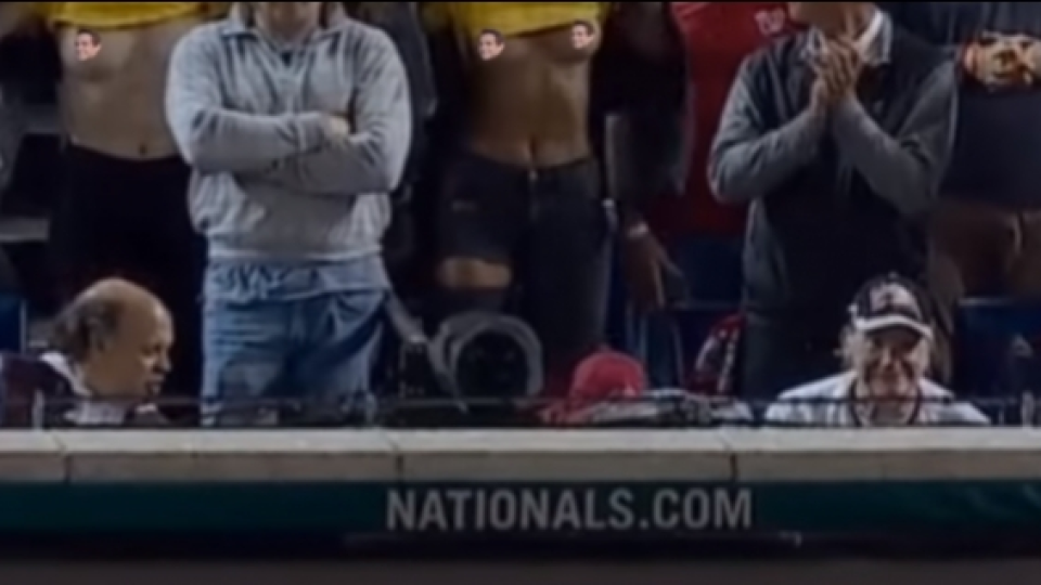 Pamerkan Payudara Saat Laga Baseball Berlangsung, Dua Wanita Dilarang Masuk Semua Stadion Major Baseball League di Amerika Serikat