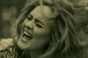 Adele Berhasil Raup Rekor Youtube Dengan Angka 1 Miliar Viewer
