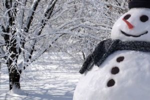 3 Film Indonesia Ini Hiasi Layar Kaca dengan Guyuran Salju 