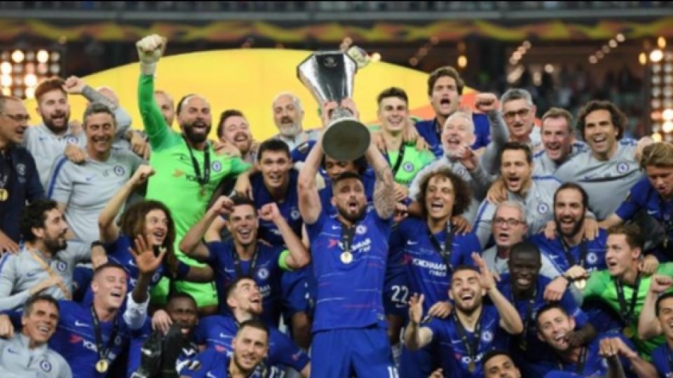 Chelsea Angkat Trofi Europa League Setelah Kandaskan Arsenal 4-1