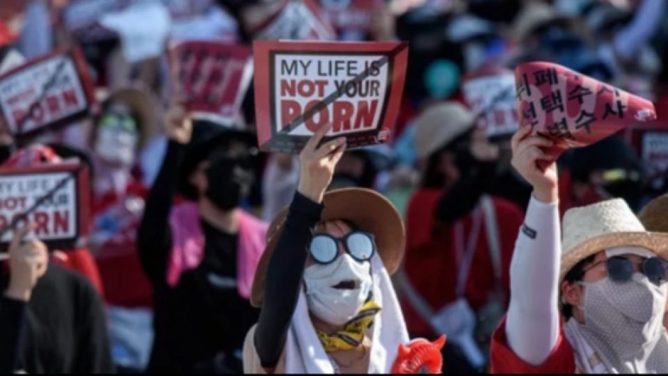 Rakyat Korea Selatan Demo Memprotes Aksi Pemerintah yang Memblokir 895 Situs Porno