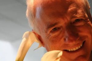 Pencipta Perintah 'Copy', 'Cut', dan 'Paste' di Komputer Meninggal Dunia di Usia 74 Tahun