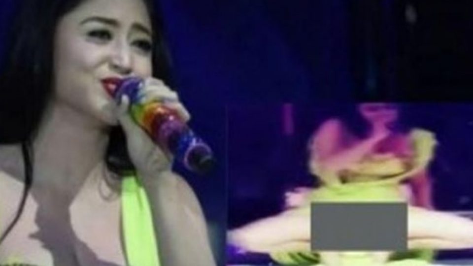 Heboh! Ini Dia Video Hot Dewi Persik Pamer Bagian Intim