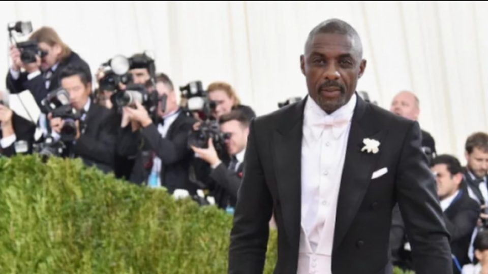 Apakah Idris Elba Akan Menjadi The Next James Bond? Cuitan Twitter Sang Aktor Membuat Penasaran