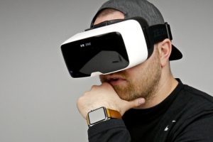 'Virtual Reality' Kini Bisa Dinikmati di Situs Porno?