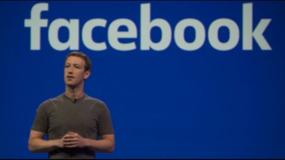 Facebook Ajukan Paten Teknologi yang Memungkinkannya Mengetahui Siapa Saja yang Tinggal Bersamamu