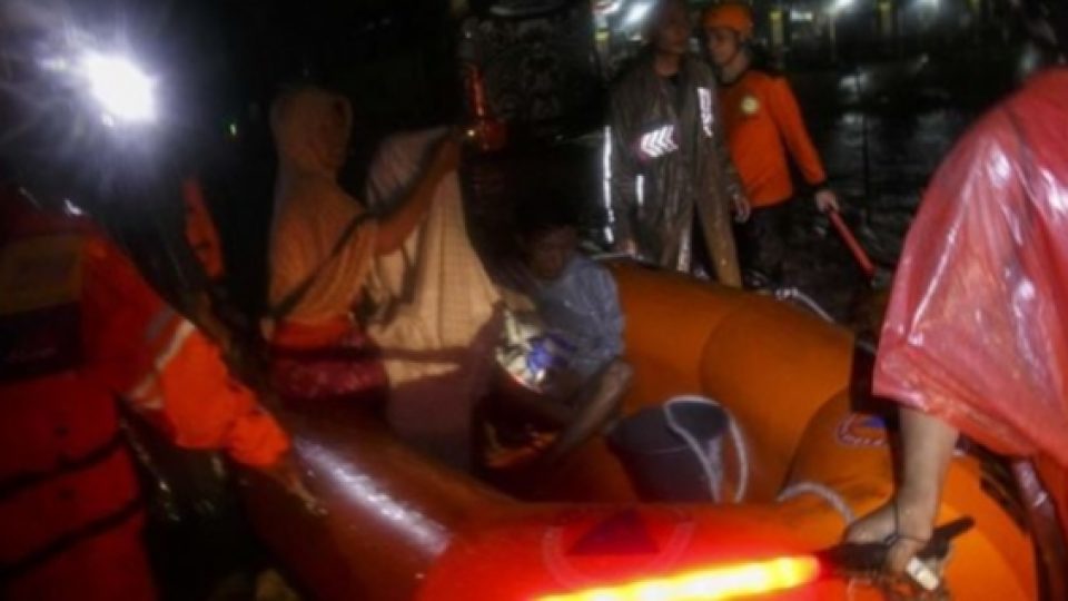 Banjir Melanda Yogyakarta dan Jateng, Ribuan Warga Terpaksa Mengungsi