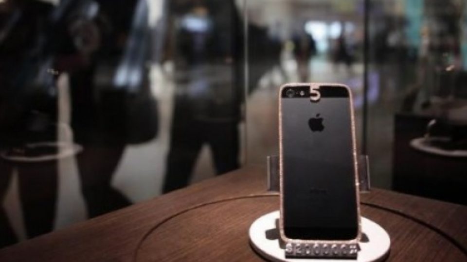 Deretan iPhone Kelas Super Mewah, Harganya Bikin Merinding!