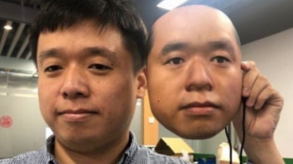 Peneliti: Sistem Pengenalan Wajah di Bandara atau Layanan Pembayaran Digital Dapat Dikecoh Dengan Topeng