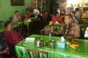 Viral Lauk Ayam Rp800 ribu di Sumut, Pemilik Minta Maaf Setelah Dihampiri Bupati