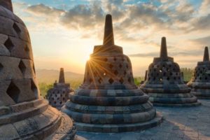 Sah! Candi Borobudur dan Prambanan Resmi Jadi Tempat Ibadah Umat Hindu-Buddha Sedunia