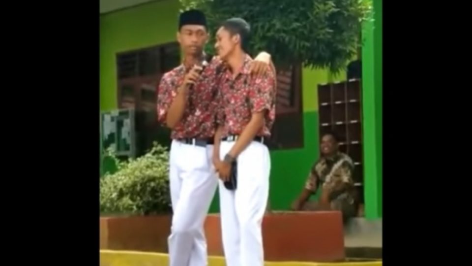 Viral SIswa SMA di Kaltim Tirukan Suara Jokowi, Persis dengan Gaya dan Intonasinya!