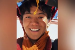 Pemuda Tibet yang Tampan nan Sederhana Berhasil Mencuri Hati Jutaan Netizen China