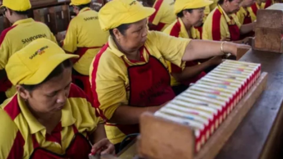 2 PDP Nekad Bekerja, 100 Pegawai Pabrik Roko Sampoerna Surabaya Positif Corona Versi Rapid Test