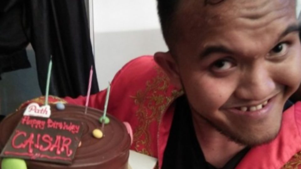 Komedian Caisar YKS Dituduh Pakai Narkoba Saat Live Streaming 24 Jam dan 'Disapa' BNN