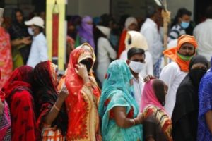 132 WNA asal India Masuk Indonesia Pasca Lonjakan Kasus Harian COVID-19 Tertinggi di Dunia Terjadi di India