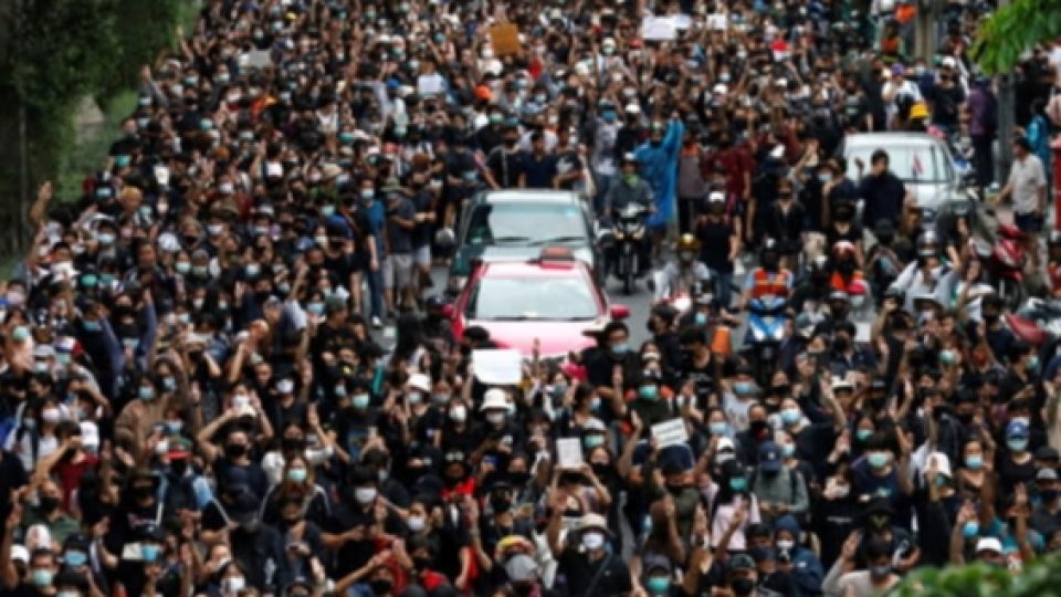 Krisis Demokrasi Thailand, Disoroti Oleh Human Right Watch