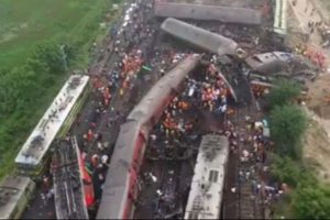 Kecelakaan Kereta Di India Tewaskan Lebih dari 260 Jiwa