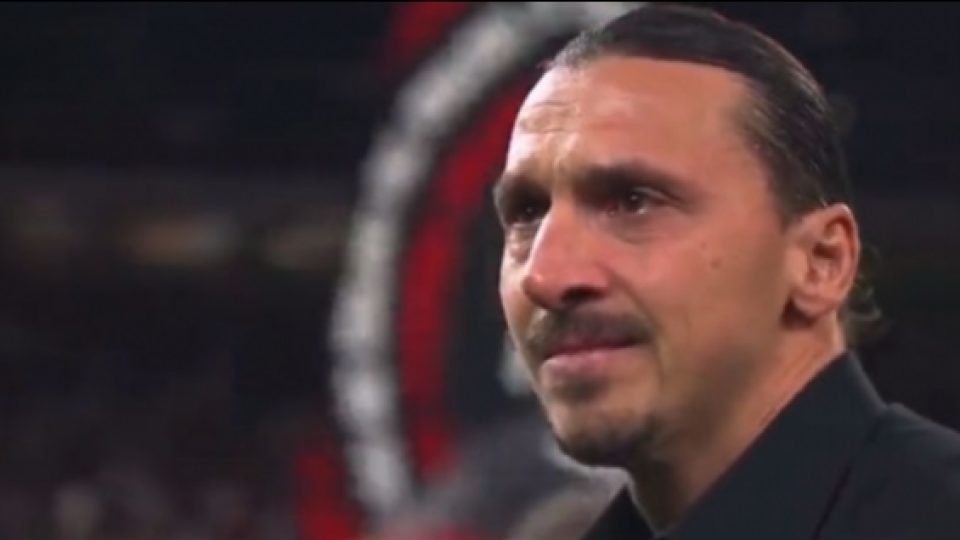 Perpisahan Pensiun Zlatan Ibrahimovic Diiringi Tangis Milanisti di San Siro