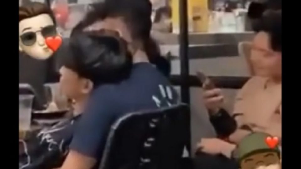 Kafe WOW Kalibata Tutup Sementara Setelah Video Dua Pria Bermesraan Viral di Media Sosial