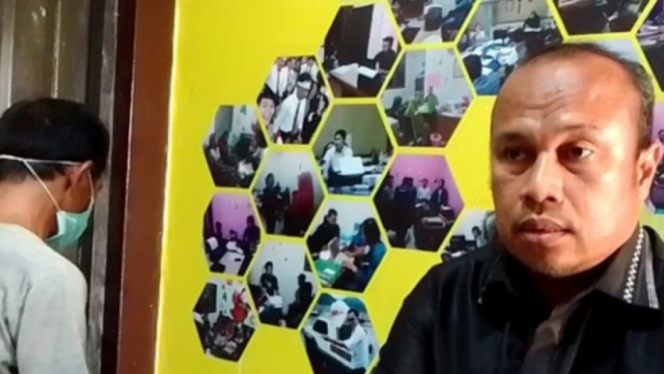 Tangis Ayah yang Nekat Mencuri Demi Pengobatan Anaknya Ketika Dimaafkan Korban dan Dibebaskan
