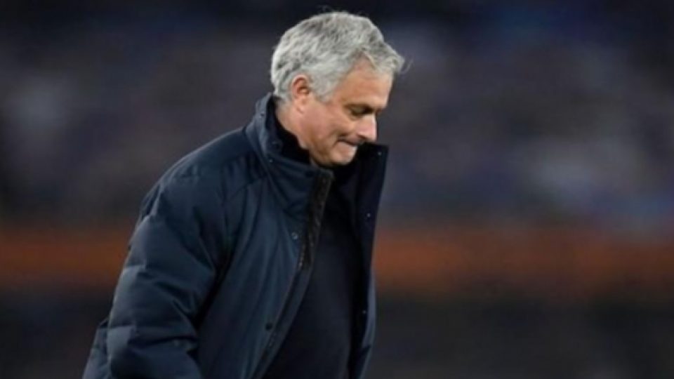 Jose Mourinho Dipecat Dari Jabatannya Sebagai Manajer Tottenham Hotspur