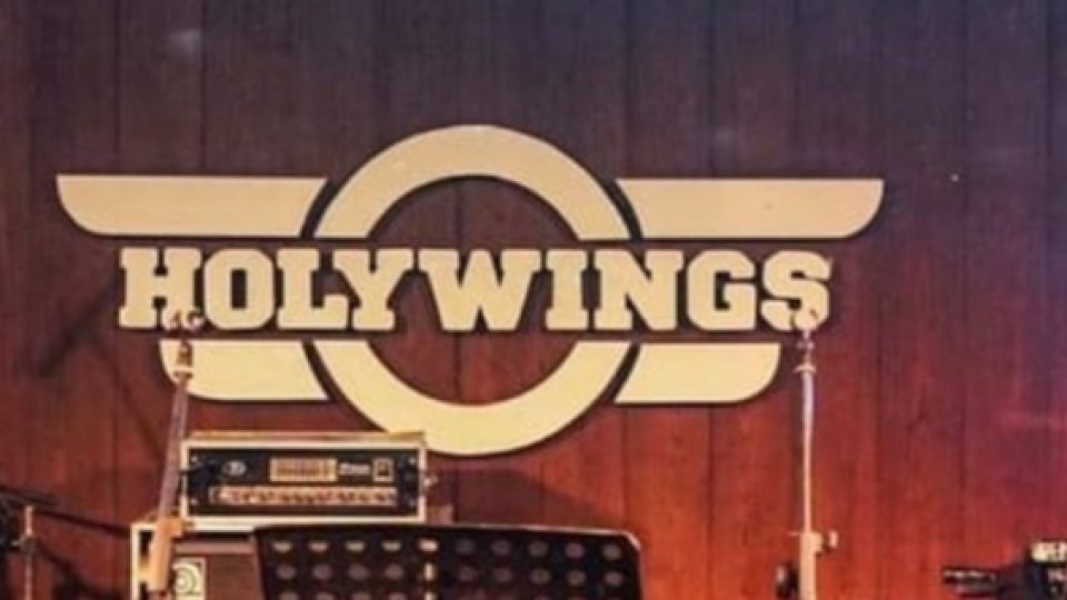 Izin Usaha Holywings di Jakarta Dicabut, Ratusan Personel Satpol PP Dikerahkan Untuk Segel 12 Outlet