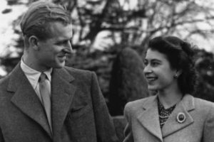 BREAKING: Pangeran Philip, Suami dari Ratu Elizabeth II, Meninggal Dunia di Usia 99 Tahun