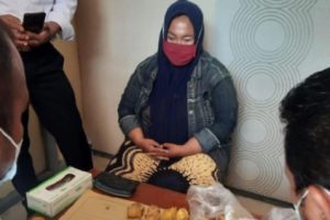 Emak-emak di Mojokerto Selundupkan Sabu ke Lapas Lewat Tahu Isi